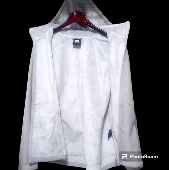 💥SOLD💥Women's ZeroXposur Lillian Plush-Lined Soft Shell Jacket - Picture 6 of 10